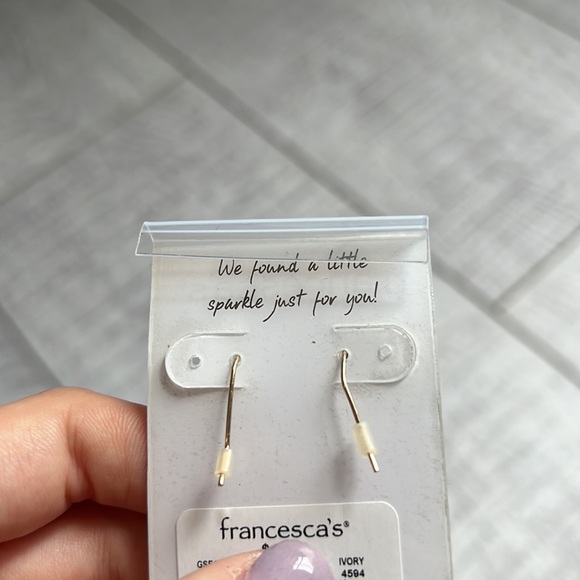 Francesca’s Gold Tassel Earrings - Picture 3 of 4